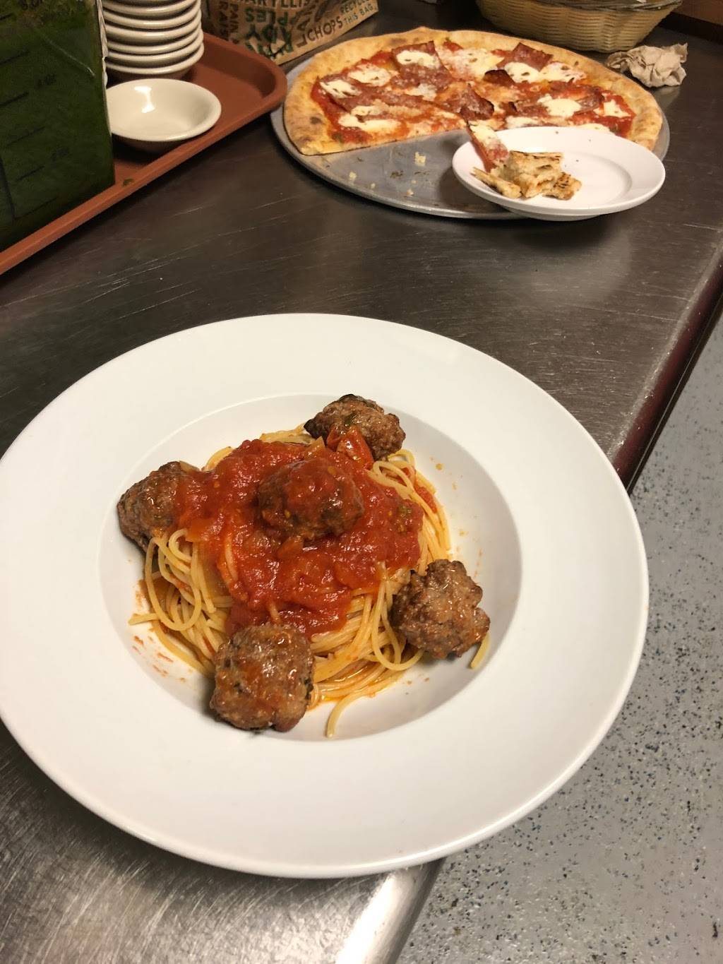 Luigis Cafe | restaurant | 3600 Gus Thomasson Rd #100, Mesquite, TX 75150, USA | 9726855724 OR +1 972-685-5724