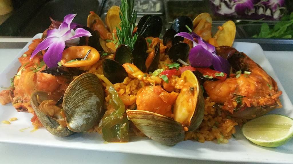 Raices | restaurant | 565 W 207th St, New York, NY 10034, USA | 2127293814 OR +1 212-729-3814