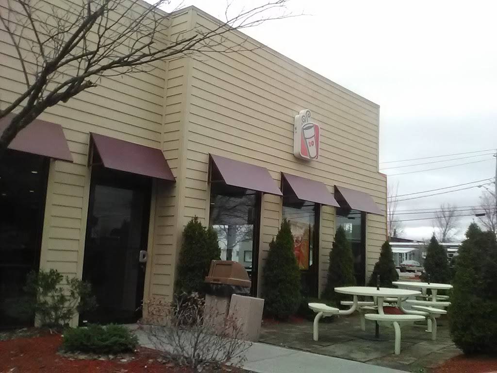 Dunkin | bakery | 1707 Burrstone Rd, New Hartford, NY 13413, USA | 3155702397 OR +1 315-570-2397