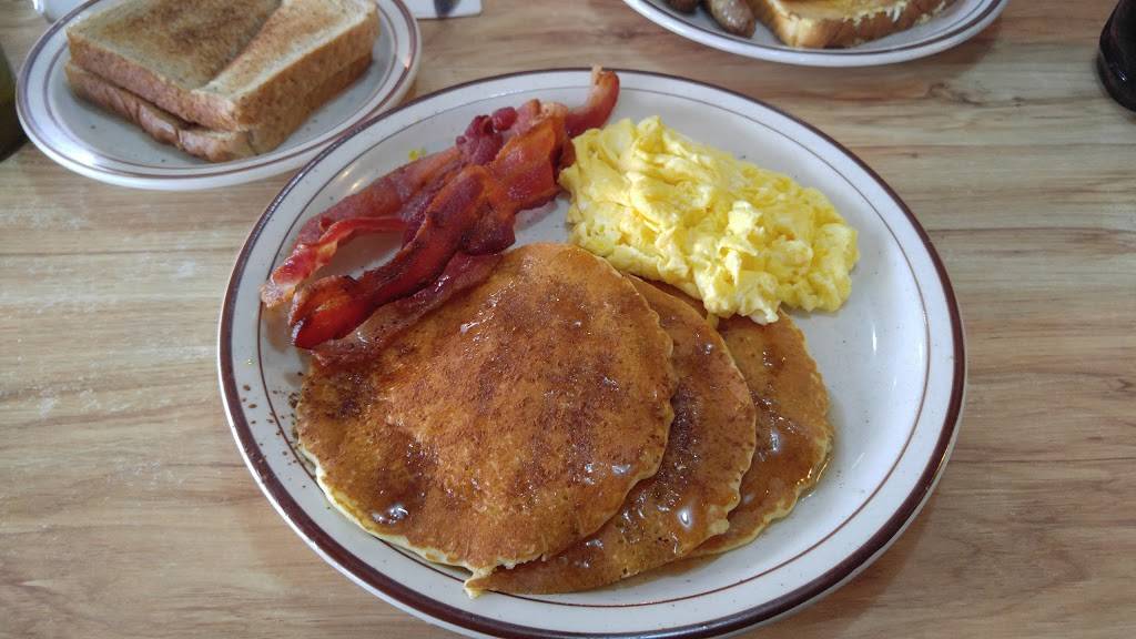 Jordans Family Restaurant | restaurant | 7031 Michigan Ave, Detroit, MI 48210, USA | 3138438830 OR +1 313-843-8830