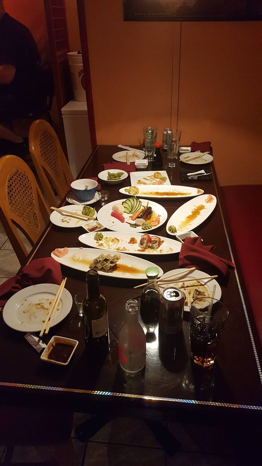 Cocoa Beach Thai & Sushi | restaurant | 24 N Orlando Ave, Cocoa Beach, FL 32931, USA | 3218680066 OR +1 321-868-0066