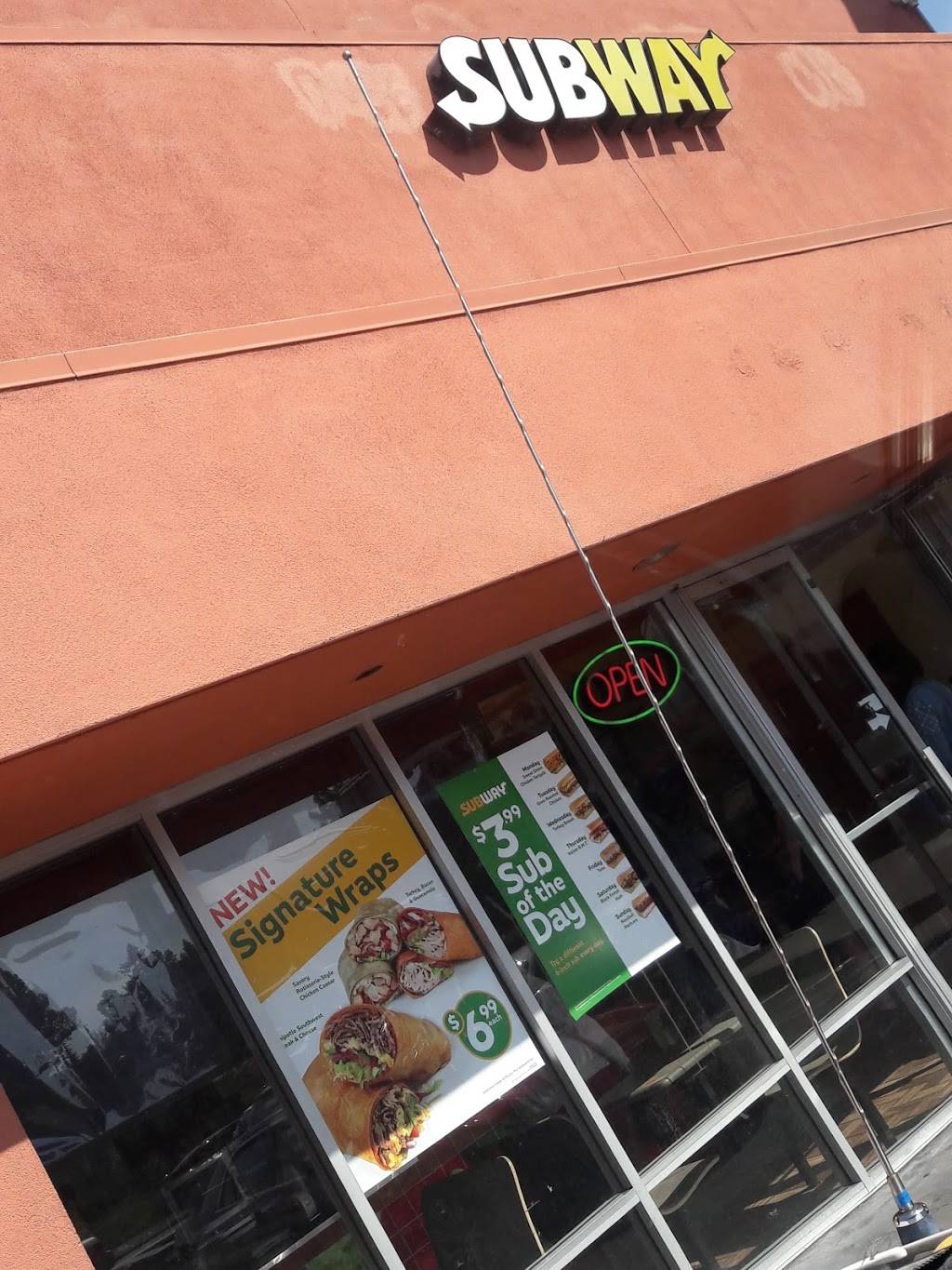 Subway Restaurants | restaurant | 4300 MacArthur Blvd, Oakland, CA 94619, USA | 5104825566 OR +1 510-482-5566