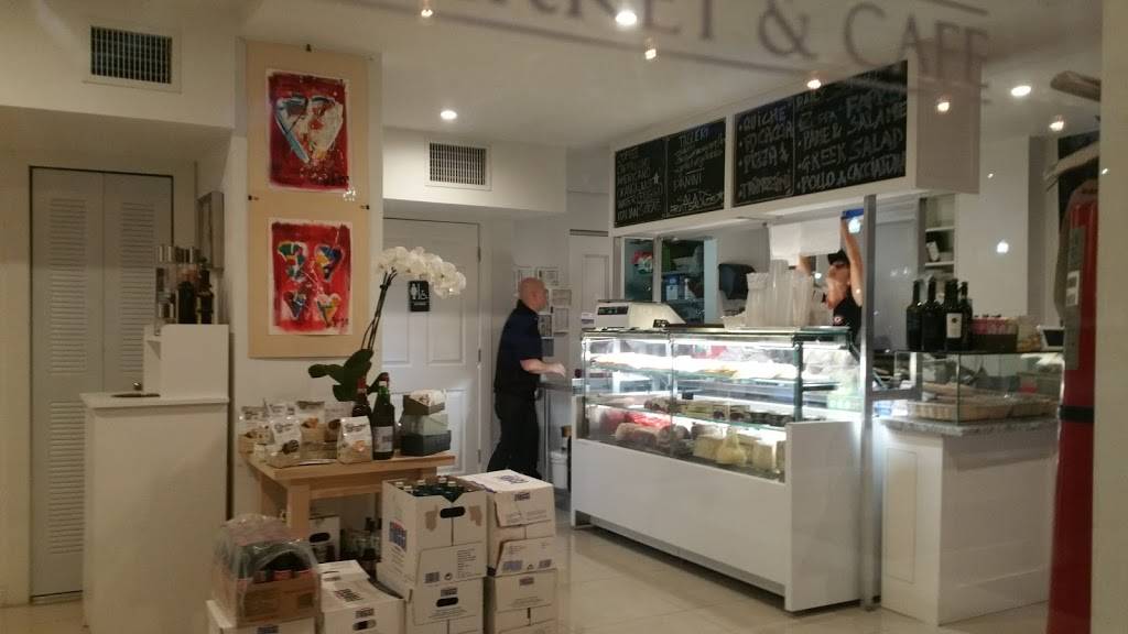 Prima Classe Italian Market & Cafe | restaurant | 842 1st St, Miami Beach, FL 33139, USA | 3057638431 OR +1 305-763-8431