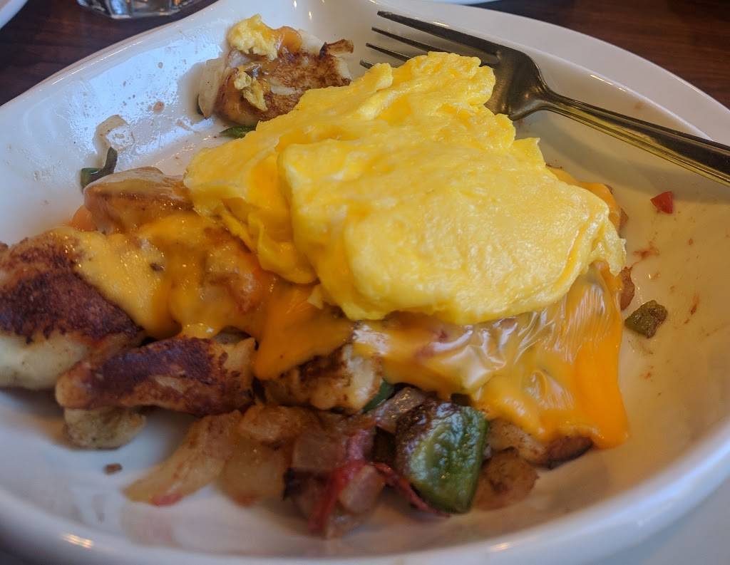 Cafe 31 North | restaurant | 217 Front St Suite A, McHenry, IL 60050, USA | 8156796630 OR +1 815-679-6630