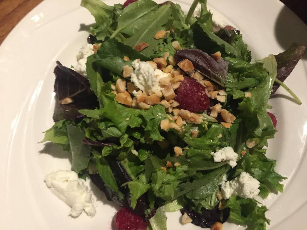 Sierra Restaurant | restaurant | 1122 CA-41, Fish Camp, CA 93623, USA | 5596836555 OR +1 559-683-6555