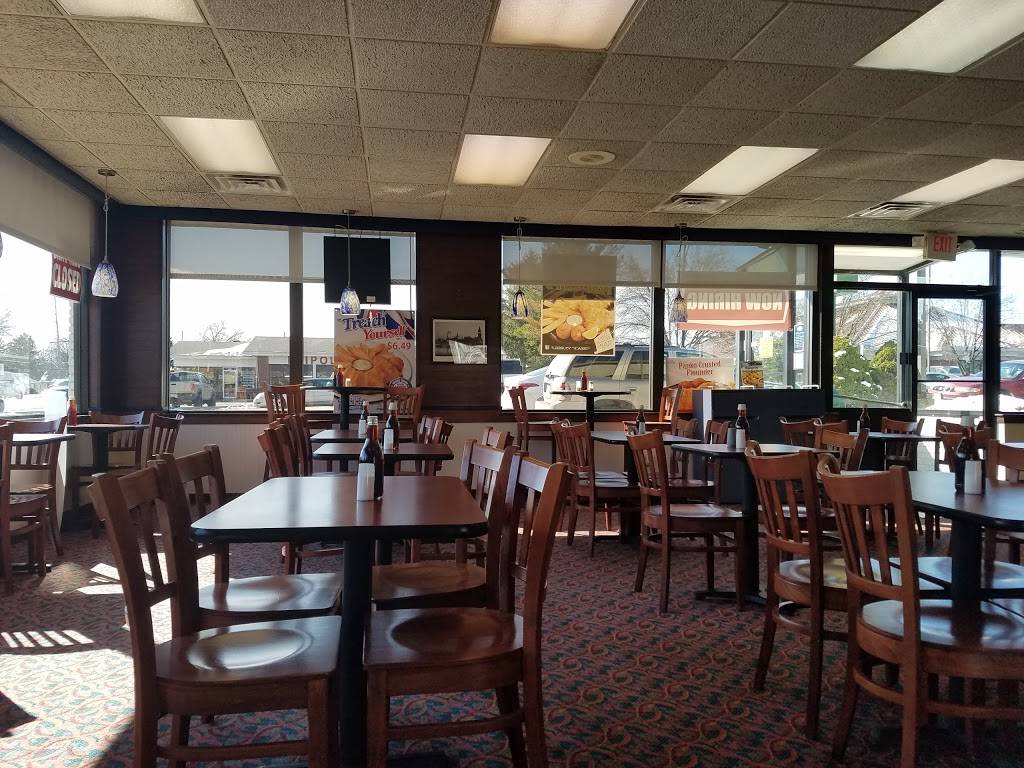 Arthur Treachers Fish & Chips | restaurant | 1833 State Rd, Cuyahoga Falls, OH 44223, USA | 3309238900 OR +1 330-923-8900