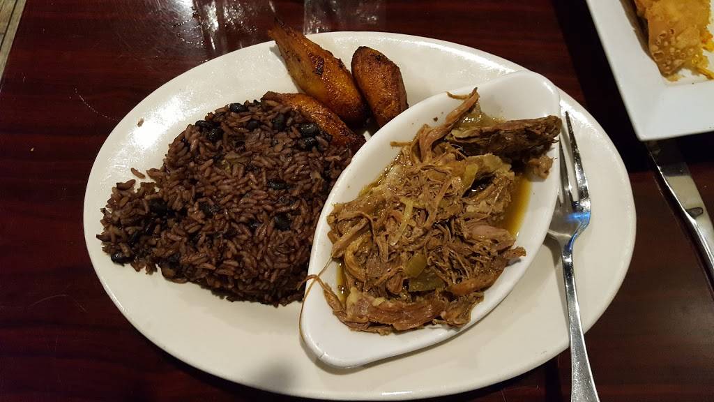 Havanas Cafe | restaurant | 8544 Palm Pkwy, Orlando, FL 32836, USA | 4072385333 OR +1 407-238-5333