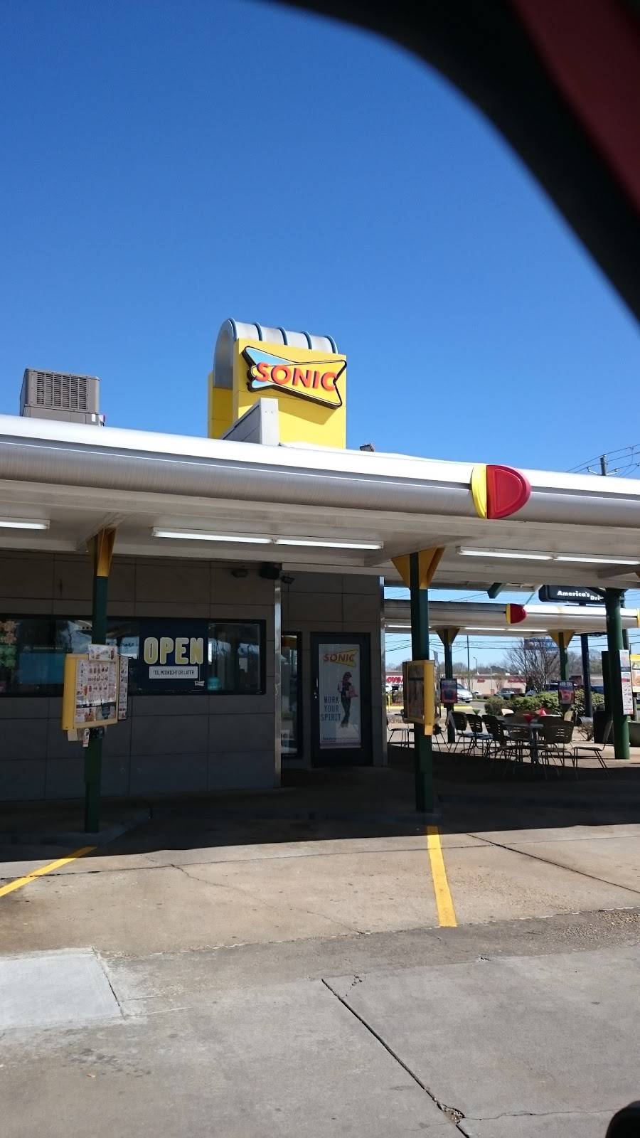 Sonic Drive-In | restaurant | 1829 E Main St, Prattville, AL 36067, USA | 3343614124 OR +1 334-361-4124