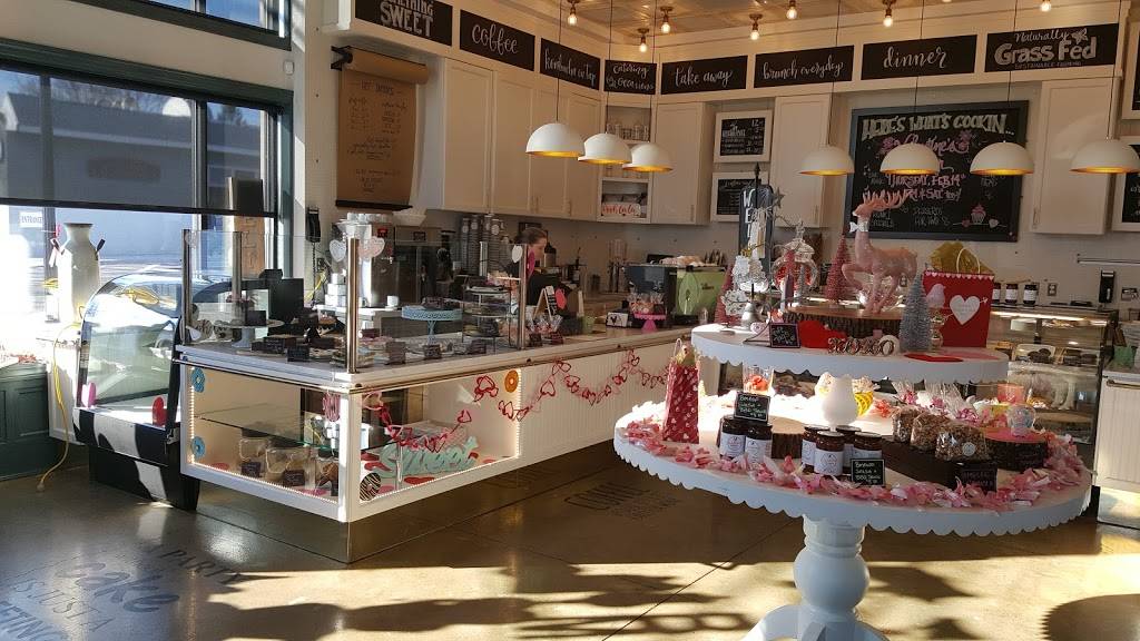 Broadway Market | restaurant | 643 Broadway, Rocky Point, NY 11778, USA | 6318491729 OR +1 631-849-1729