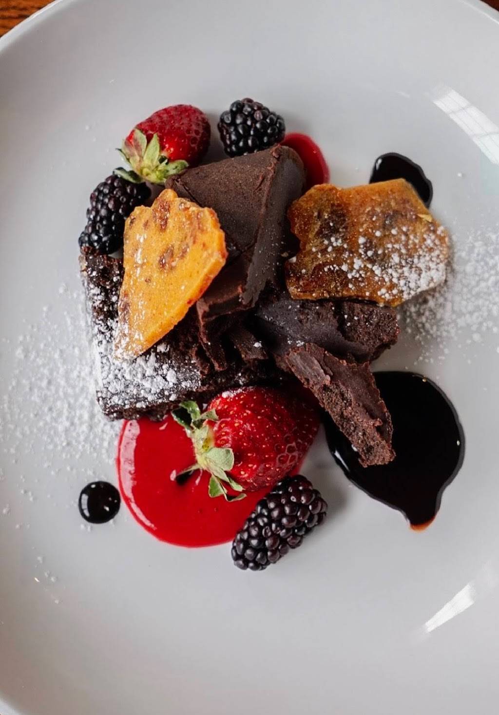 The Oak Barrel | restaurant | 5975 Canal Rd, Valley View, OH 44125, USA | 2165203640 OR +1 216-520-3640