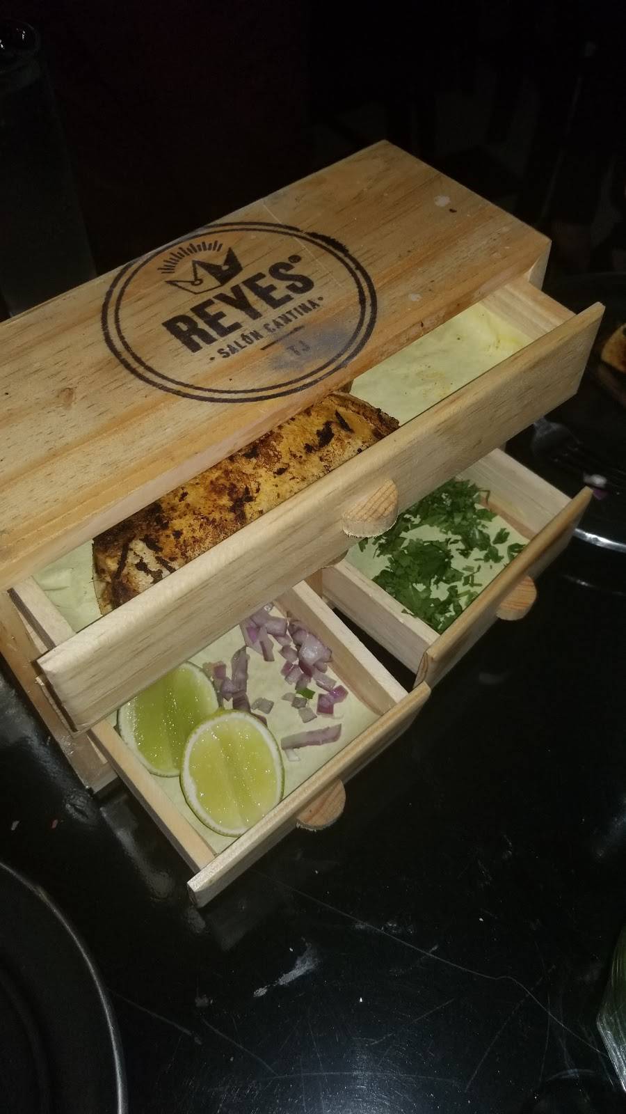 Reyes Salón Cantina | restaurant | Blvd. Agua Caliente 4501 Local B4, Aviacion, 22014 Tijuana, B.C., Mexico | 013334991859 OR +52 33 3499 1859