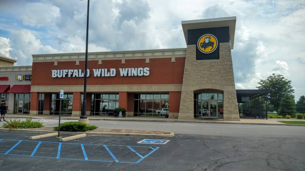 Buffalo Wild Wings | restaurant | 6537 Whitestown Pkwy, Zionsville, IN 46077, USA | 3173446120 OR +1 317-344-6120