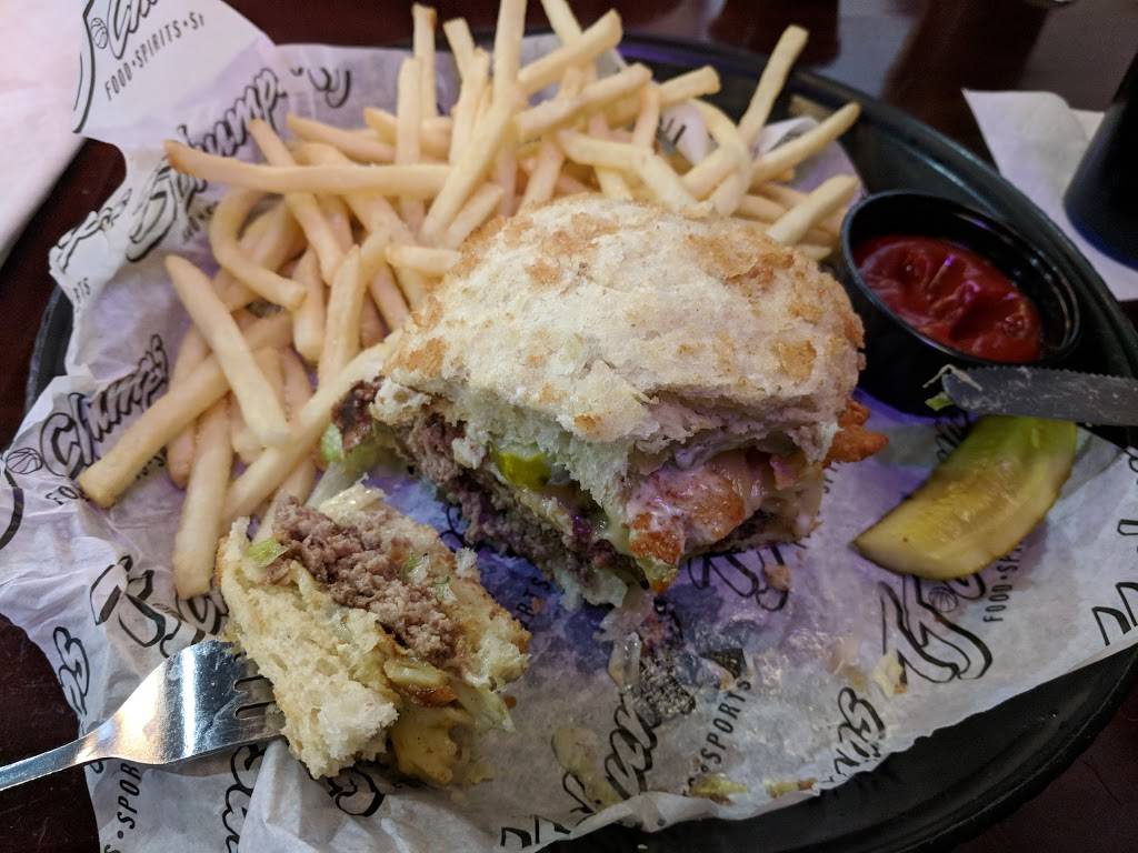 TJ Chumps | restaurant | 6331, 1100 E Dayton Yellow Springs Rd, Fairborn, OH 45324, USA | 9373181250 OR +1 937-318-1250