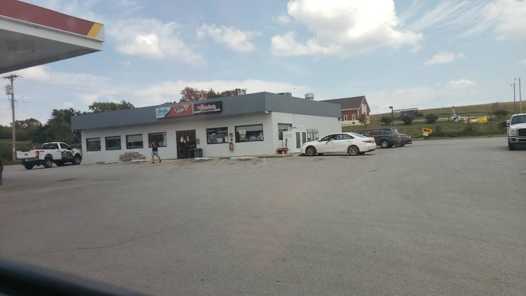 Valentinos | meal takeaway | 317 US-77, Ceresco, NE 68017, USA | 4026652474 OR +1 402-665-2474