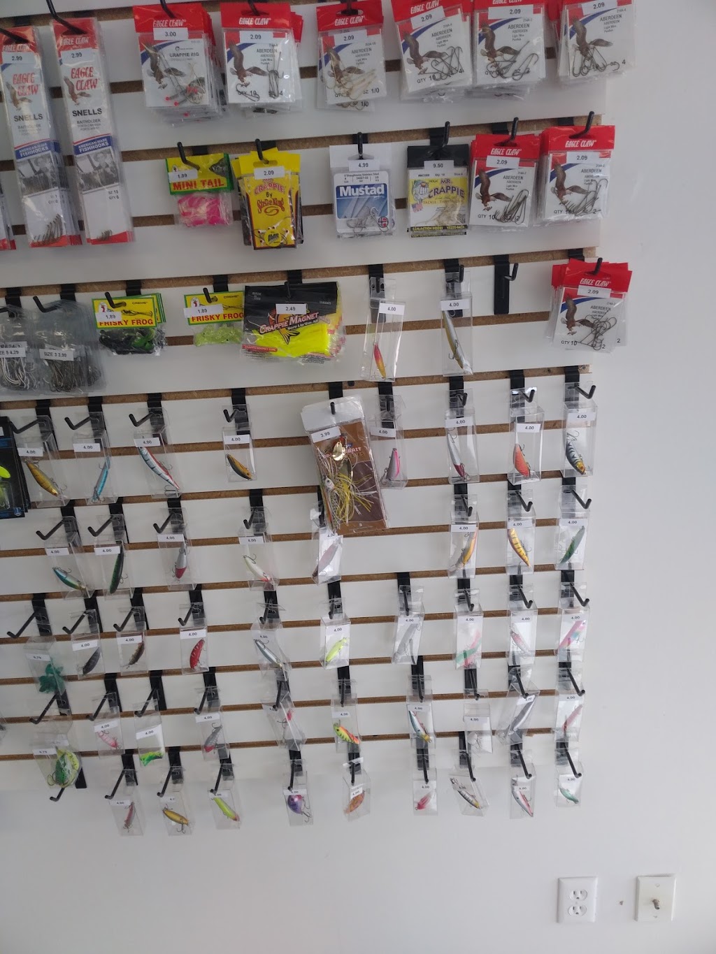 GIGIS BAIT and TACKLE LLC | restaurant | 2111 E Crossroads Ln Suite 105, Olathe, KS 66062, USA | 9138395003 OR +1 913-839-5003