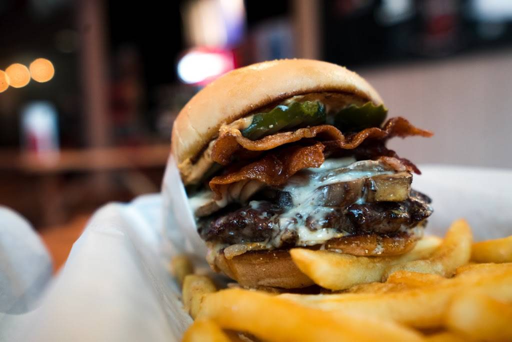 Killer Burger | restaurant | 616 NE 81st St, Vancouver, WA 98665, USA | 3602581151 OR +1 360-258-1151