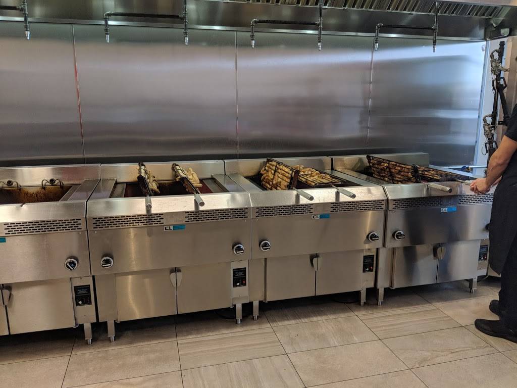 Mario’s bbq Oakville | restaurant | 519 Dundas St W, Oakville, ON L6H 5K3, Canada | 2897250082 OR +1 289-725-0082