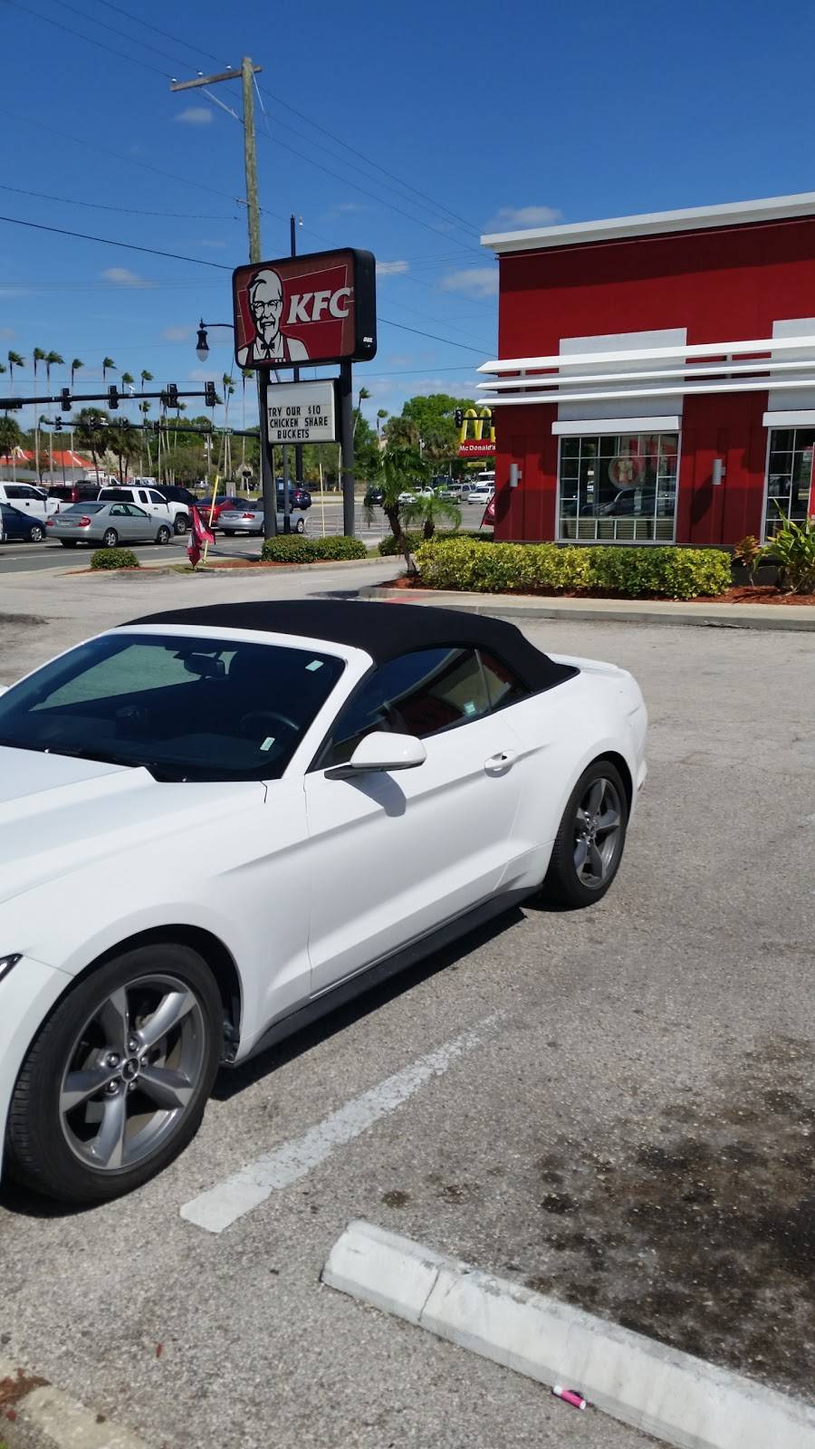 KFC | restaurant | 4402 W Gandy Blvd, Tampa, FL 33611, USA | 8138375391 OR +1 813-837-5391