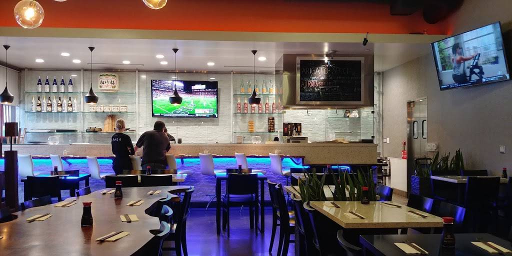 Arigato Sushi | restaurant | 2121 Golden Centre Ln #70, Gold River, CA 95670, USA | 9166354704 OR +1 916-635-4704