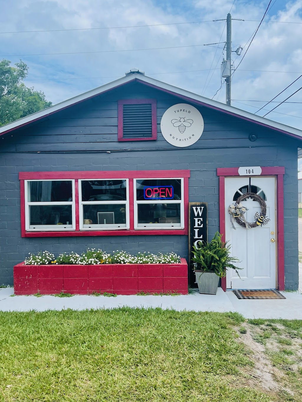 Tupelo Nutrition | restaurant | 104 FL-71, Wewahitchka, FL 32465, USA | 8506391007 OR +1 850-639-1007