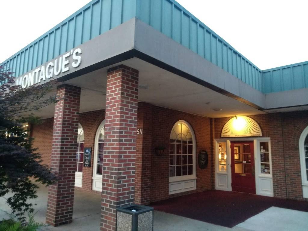 Montagues Restaurant | restaurant | 115 Hampton Ave, Greenwood, SC 29646, USA | 8642231149 OR +1 864-223-1149