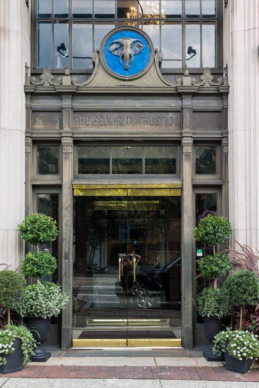 The Blue Elephant | restaurant | 152 E High St, Pottstown, PA 19464, USA | 4849499084 OR +1 484-949-9084