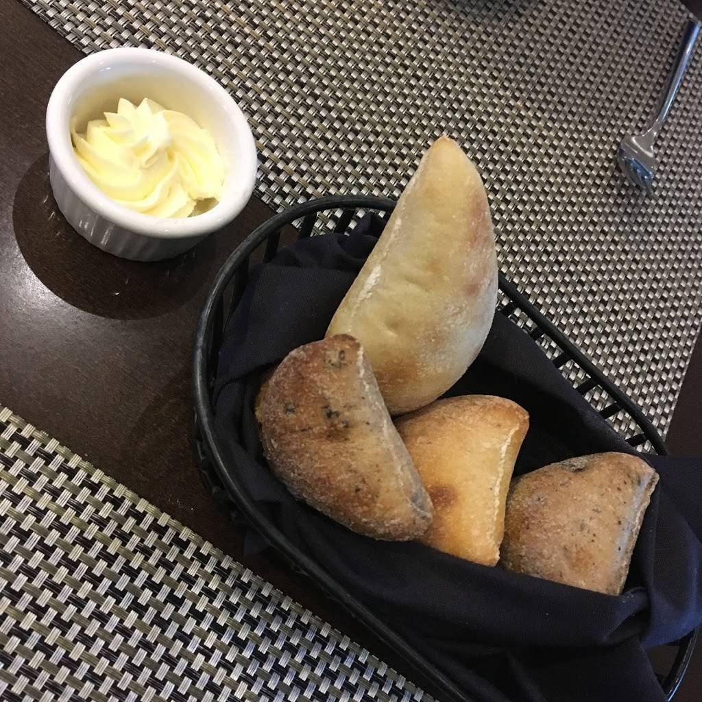 Sevens Bar & Grill | restaurant | 777 Bellew Dr, Milpitas, CA 95035, USA | 4083219500 OR +1 408-321-9500