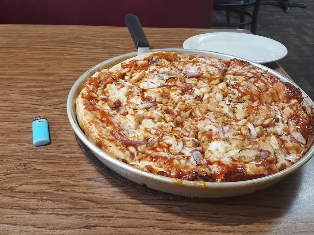 Pizza Hut | restaurant | 1104 E Main St, Fredericksburg, TX 78624, USA | 8309977222 OR +1 830-997-7222