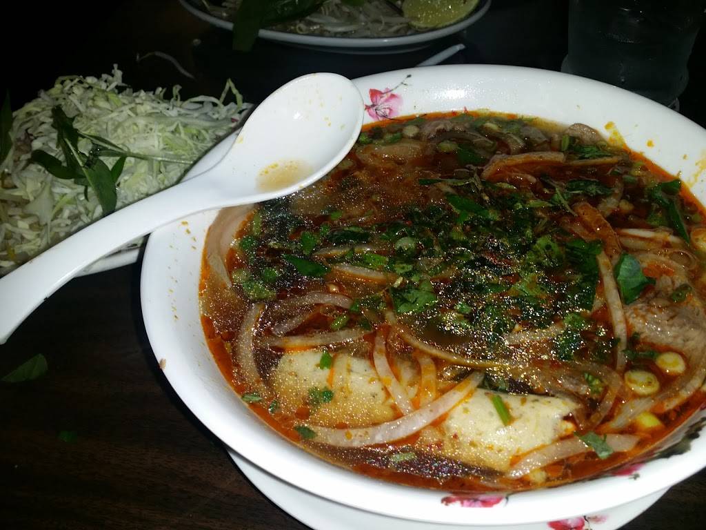 Pho 89 Restaurant | restaurant | 6769 N Cedar Ave, Fresno, CA 93710, USA | 5593454789 OR +1 559-345-4789