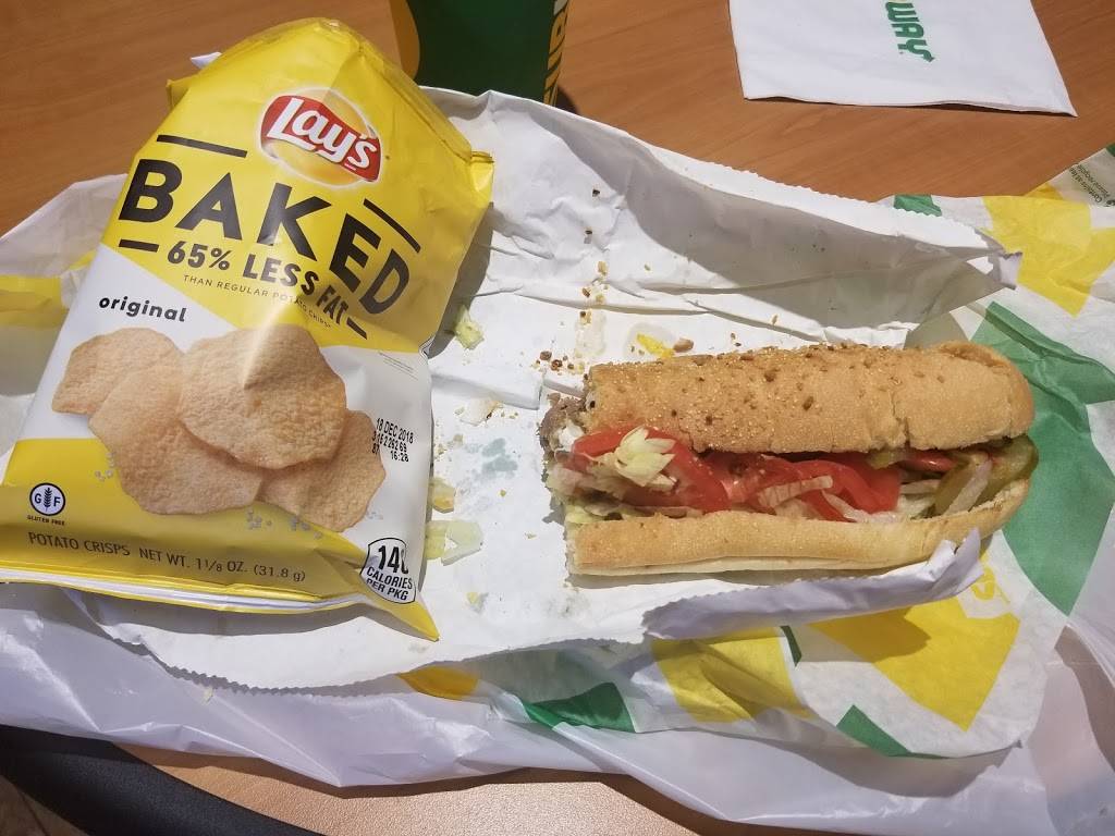 Subway | restaurant | 11861 Palm Beach Blvd, Fort Myers, FL 33905, USA | 2392458604 OR +1 239-245-8604