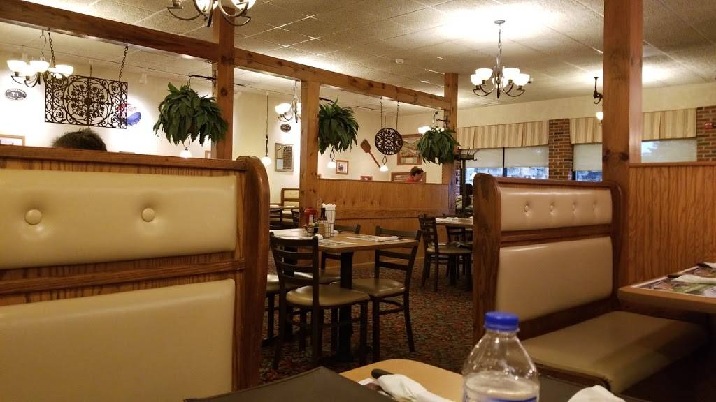 Hosss Steak & Sea House | restaurant | 621 Valley View Blvd, Altoona, PA 16602, USA | 8149465115 OR +1 814-946-5115