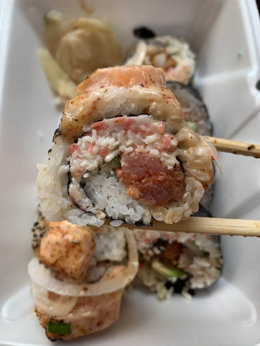 Musashi Roll House | restaurant | 989 112th Ave NE #107, Bellevue, WA 98004, USA | 2538009409 OR +1 253-800-9409