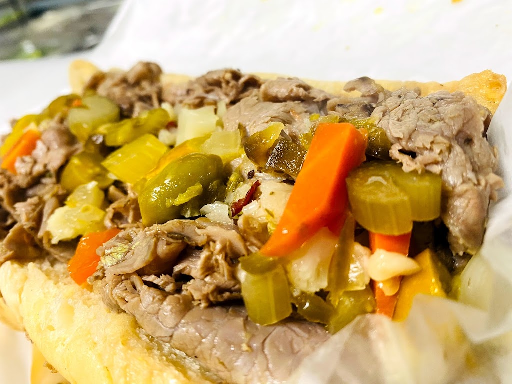 Taste Of Chicago | restaurant | 1108 W Greenfield Ave, Milwaukee, WI 53204, USA | 4146498000 OR +1 414-649-8000