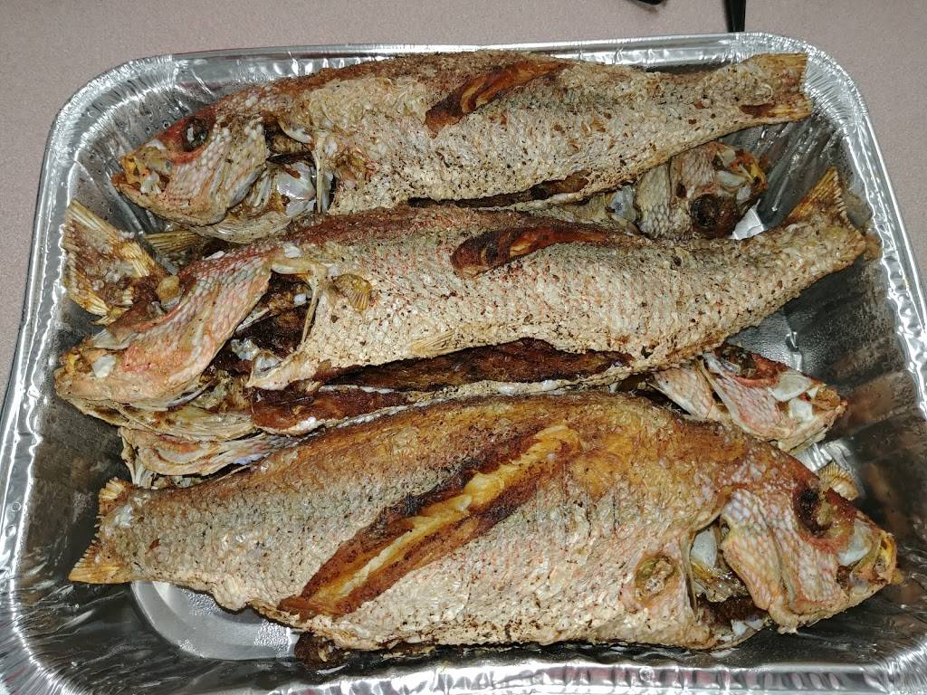 Jamrock Cuisine | restaurant | 12560 N Kendall Dr, Miami, FL 33186, USA | 3055987625 OR +1 305-598-7625