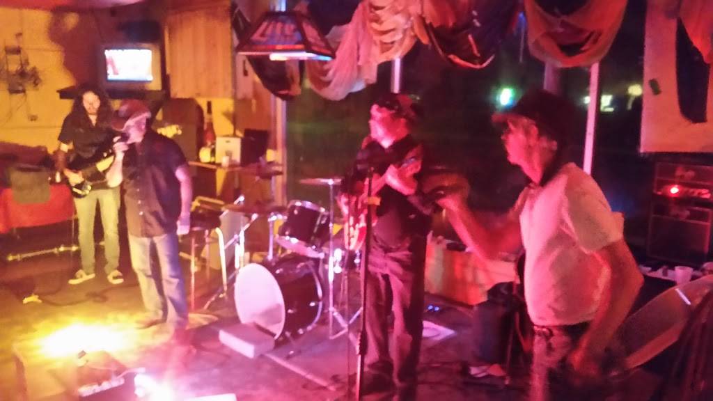 Rusty Buzzard | restaurant | 909 N Bethel St #3126, Thomaston, GA 30286, USA | 7066470608 OR +1 706-647-0608