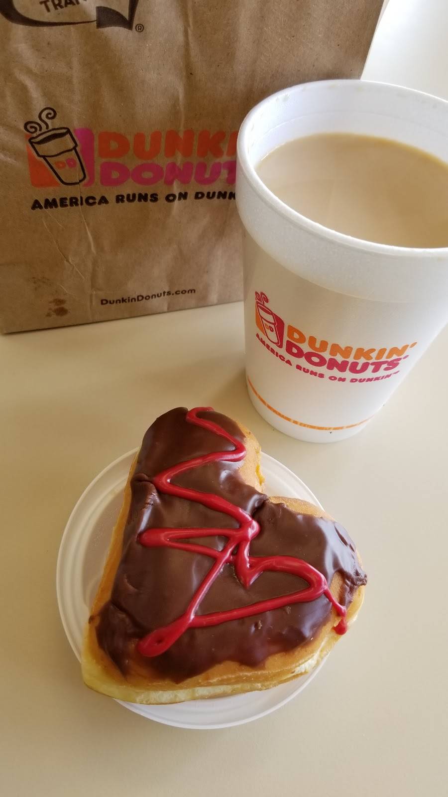 Dunkin | bakery | 5457 SE Maricamp Rd, Ocala, FL 34480, USA | 3526244020 OR +1 352-624-4020