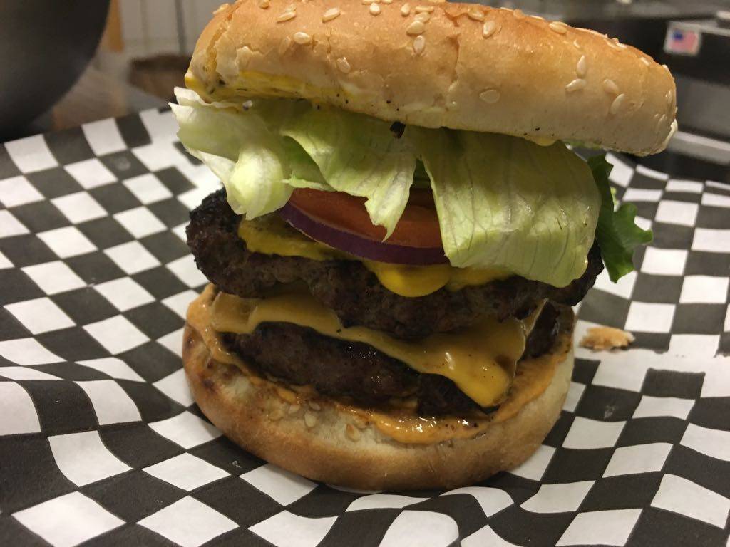 SK Grill N Chill | restaurant | 812 Britannia Rd W unit 104, Mississauga, ON L5V 0A6, Canada | 9055673343 OR +1 905-567-3343