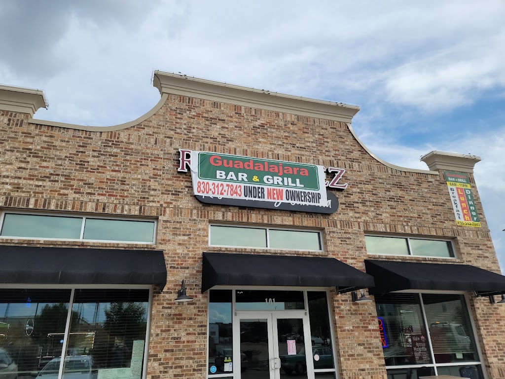 Guadalajara Bar & Grill | restaurant | 2154 Gabriels Pl, New Braunfels, TX 78130, USA | 8303127843 OR +1 830-312-7843