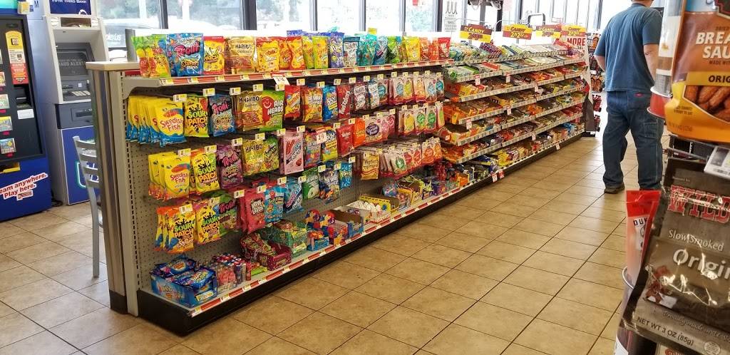 Speedy Café | restaurant | 2125 IN-13, Pierceton, IN 46562, USA | 5745942941 OR +1 574-594-2941