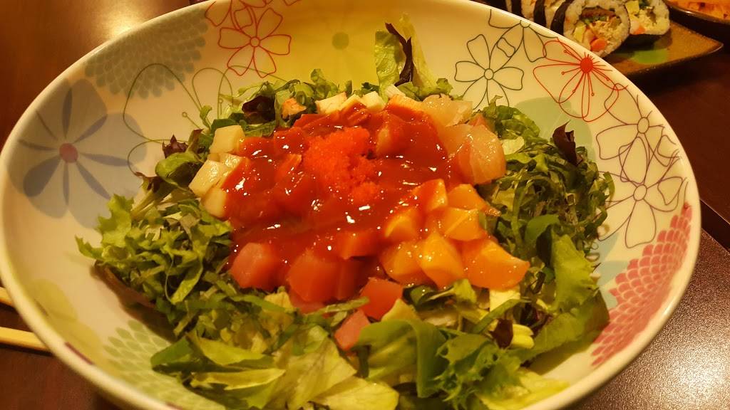 Midori | restaurant | 3000 Whitney Ave #4, Hamden, CT 06518, USA | 2032483322 OR +1 203-248-3322