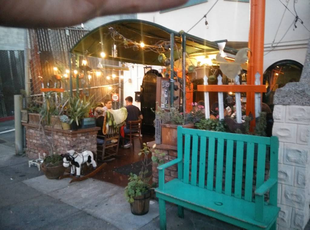 The Front Porch | restaurant | 65 29th St, San Francisco, CA 94110, USA | 4156957800 OR +1 415-695-7800