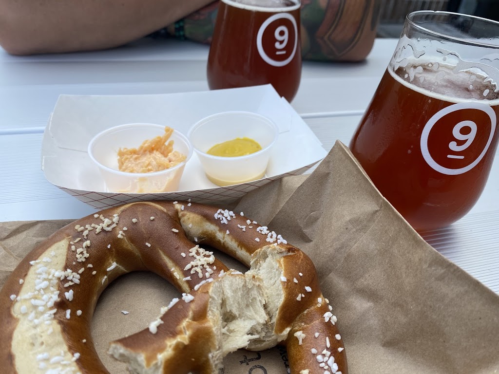 Southern Barrel Brewing Co. | restaurant | 375 Buckwalter Pkwy, Bluffton, SC 29910, USA | 8438372337 OR +1 843-837-2337