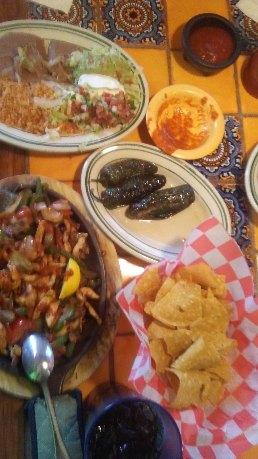 Morelos Mexican Grill | restaurant | 1310 E Main St, Russellville, AR 72801, USA | 4799670086 OR +1 479-967-0086