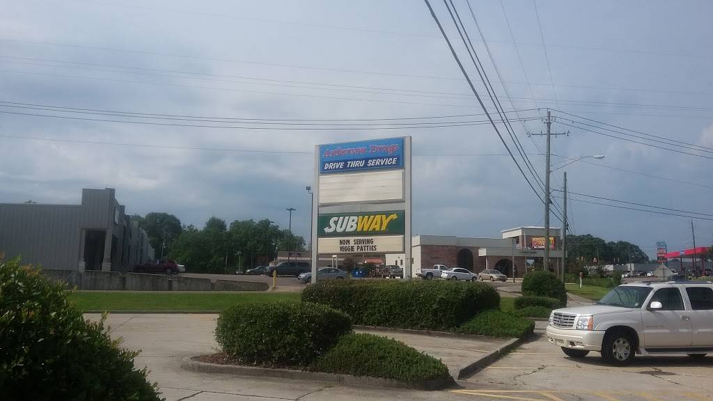 Subway | meal takeaway | 5796 Highway ll, #1, Purvis, MS 39475, USA | 6017945511 OR +1 601-794-5511