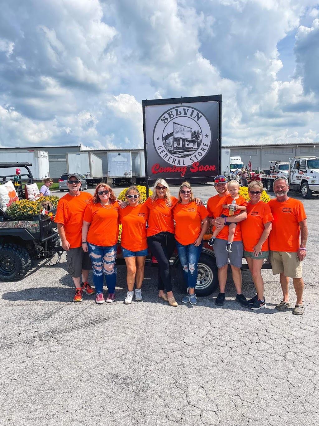 Selvin General Store | restaurant | 12122 Yellowbanks Trail, Dale, IN 47523, USA | 8125673834 OR +1 812-567-3834