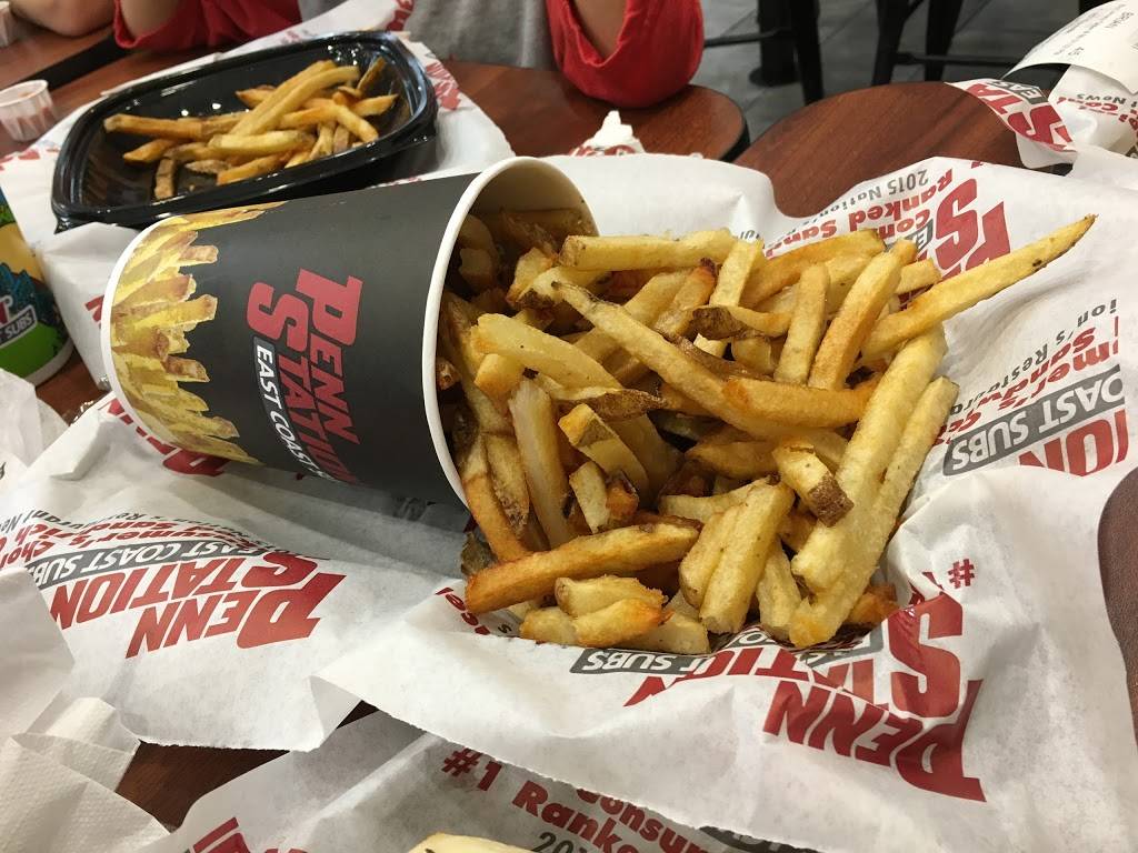 Penn Station East Coast Subs | meal takeaway | 4620 N University St #1a, Peoria, IL 61614, USA | 3099669941 OR +1 309-966-9941