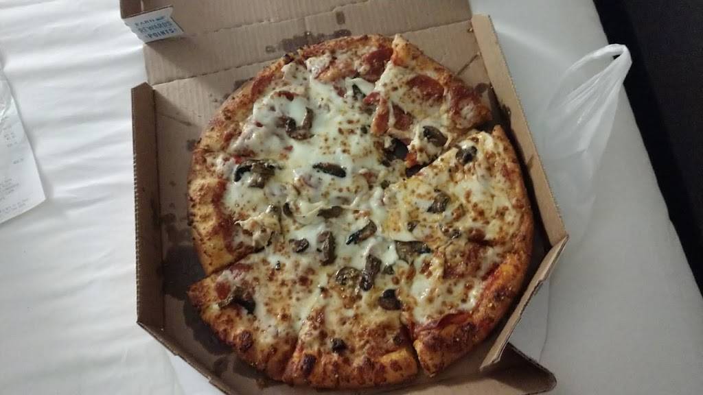 Dominos Pizza | meal delivery | 3000 Airways Blvd, Memphis, TN 38116, USA | 9013449999 OR +1 901-344-9999