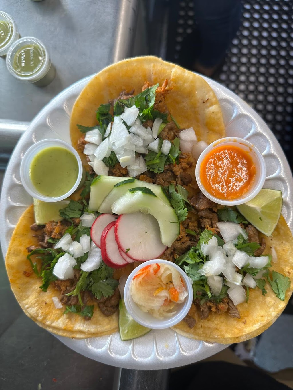 Lalys Tacos | restaurant | 408 E Glebe Rd #3006, Alexandria, VA 22305, USA | 5716658018 OR +1 571-665-8018