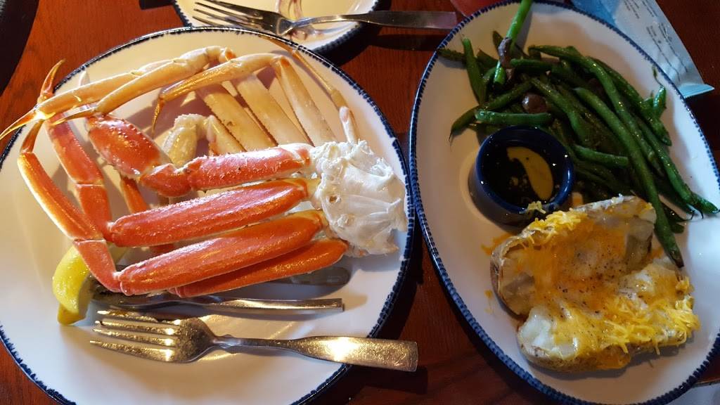 Red Lobster | restaurant | 10290 Technology Blvd E, Dallas, TX 75220, USA | 2143589818 OR +1 214-358-9818