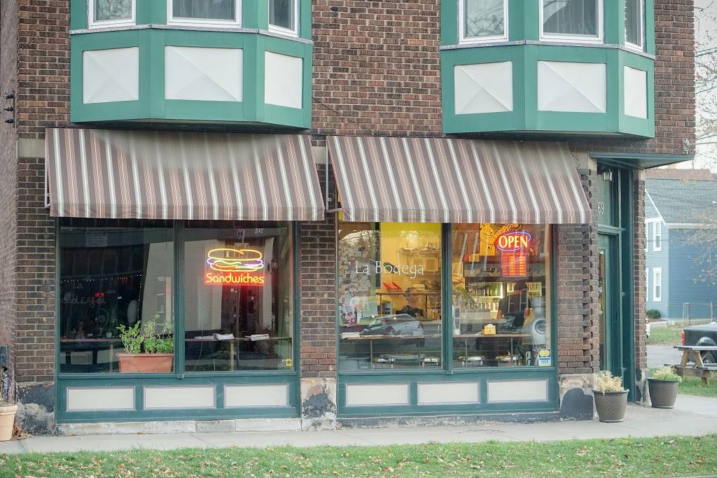 La Bodega In Tremont | meal takeaway | 869 Jefferson Ave, Cleveland, OH 44113, USA | 2166217075 OR +1 216-621-7075